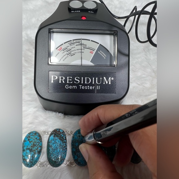 Turquoise 925 Large Gemstone Bracelet - Picture 6 of 7